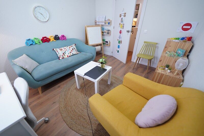 Imagen de Lazos Psicología y Pedagogía