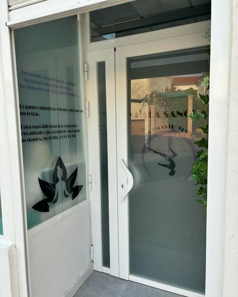 Imagen de Shala Sangha. Yoga Aéreo