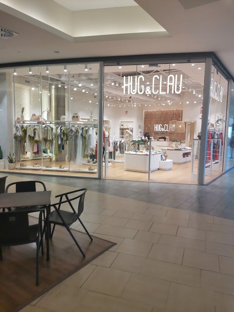 Imagen de Hug & Clau Luz del Tajo