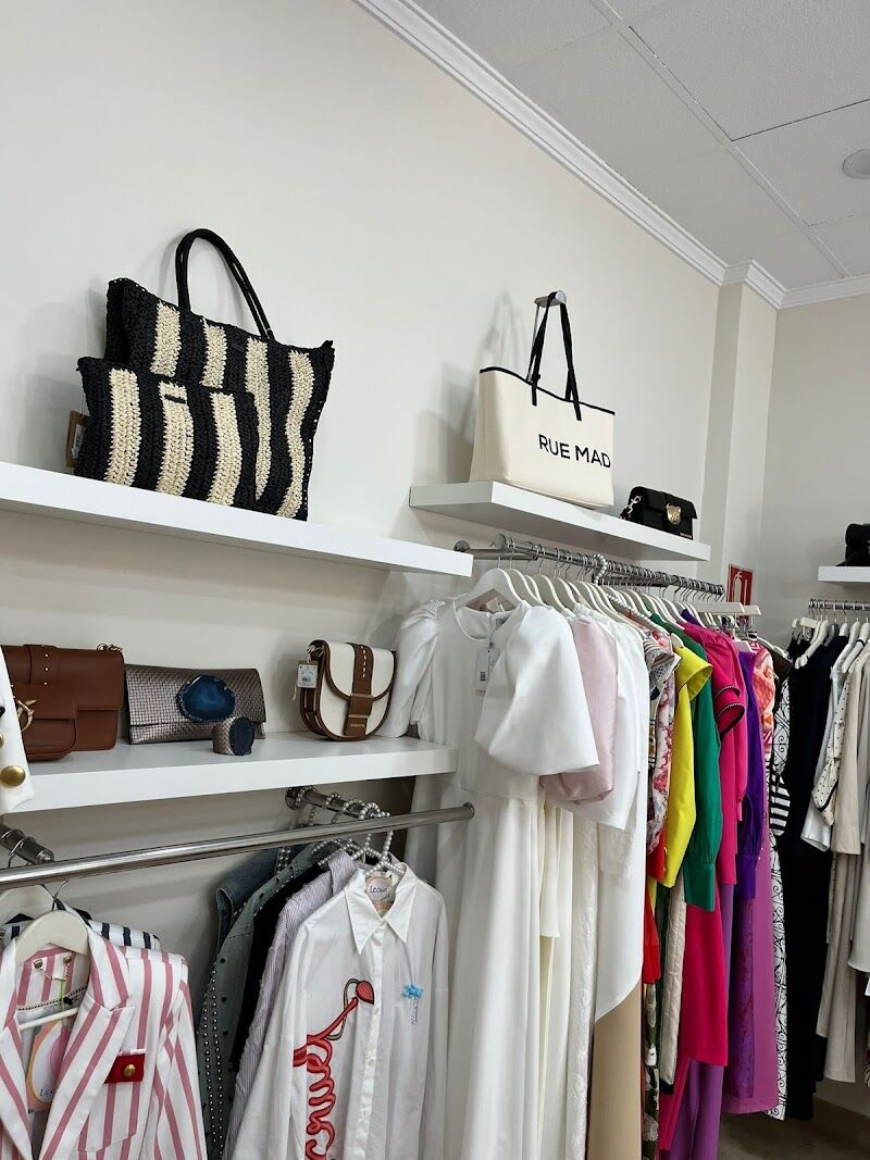 Imagen de Abril Boutique Sl