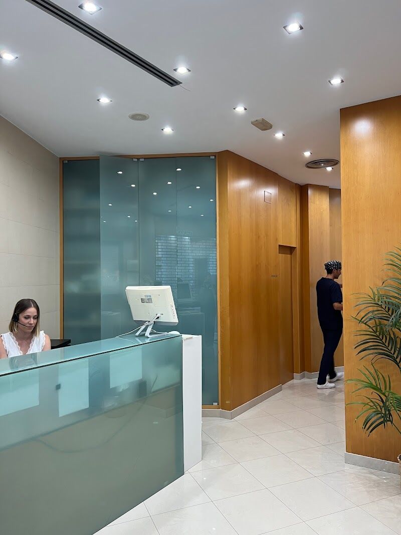 Imagen de negocio en Clínica dental en Salobreña