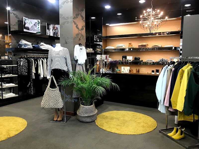 Imagen de negocio en Moda y comercio minorista en Deba