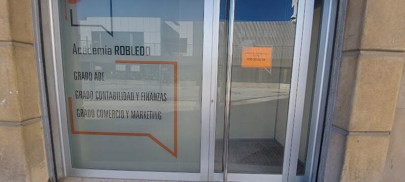 Imagen de negocio en Academia de formación en Asturias