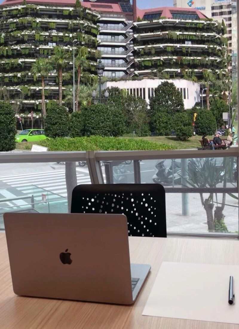 Imagen de Asesor Financiero Barcelona – Agasi Harutyunyan