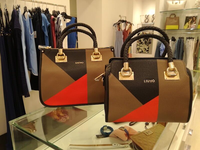 Imagen de negocio en Accesorios de moda en Almería