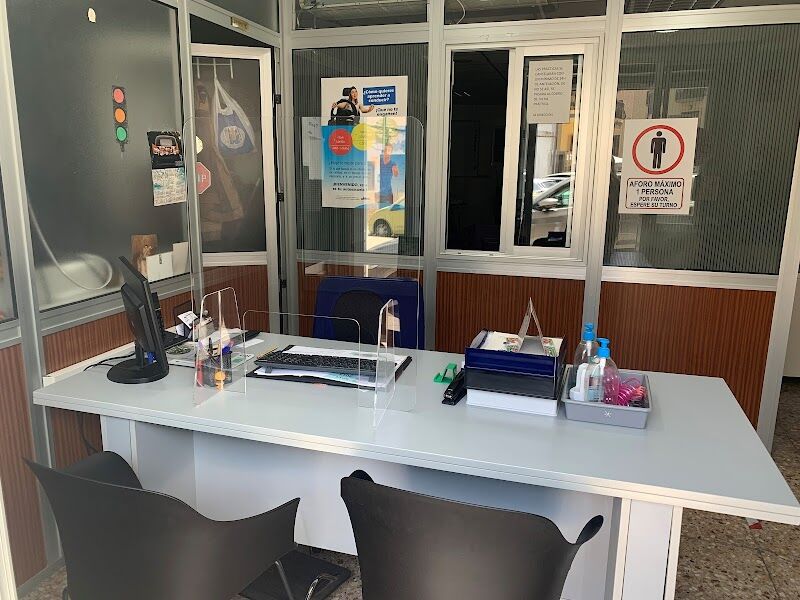 Imagen de negocio en Autoescuela en Adeje