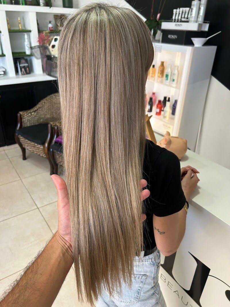 Imagen de Peluquería Gira Beauty Salón