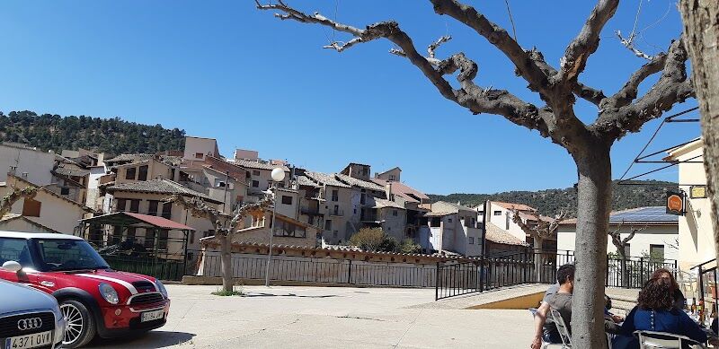 Imagen de negocio en La Portellada (Teruel)