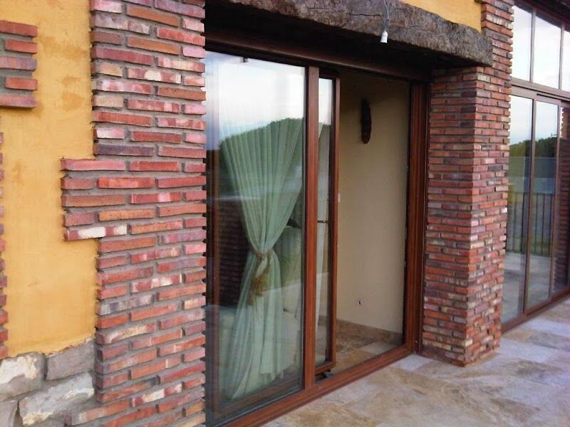 Imagen de negocio en Estructuras exteriores en Teruel