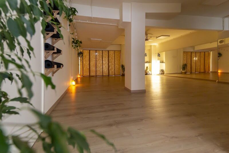 Imagen de negocio en Clases de yoga en Sant Just Desvern
