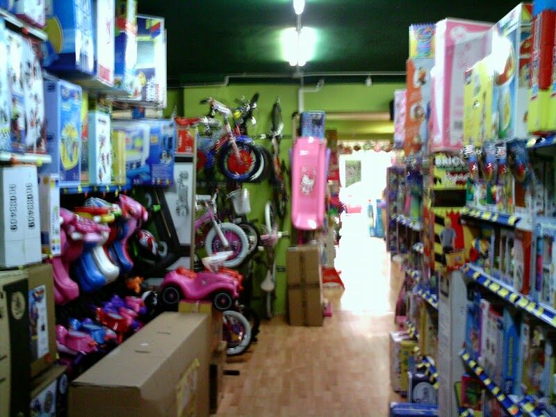Interior Juguetería TrisTras