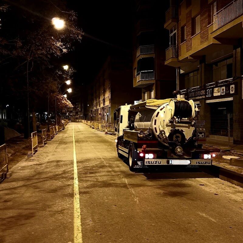 Imagen de Doctor Desatascos Camion Cuba – Barcelona – 24/7