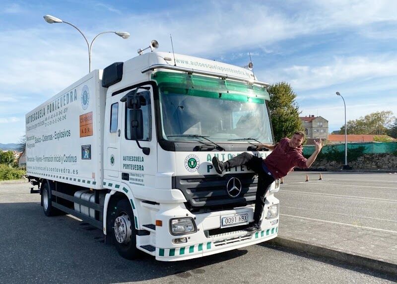 Imagen de negocio en Autoescuela en Pontevedra