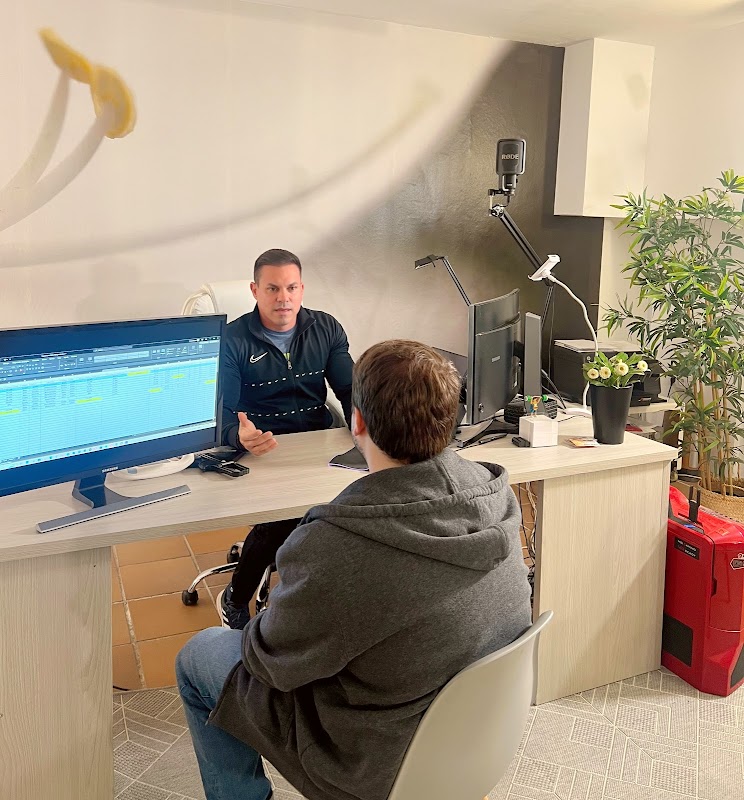 Imagen de Carlos del Pino Profitness | Entrenador personal Sevilla & Nutrición