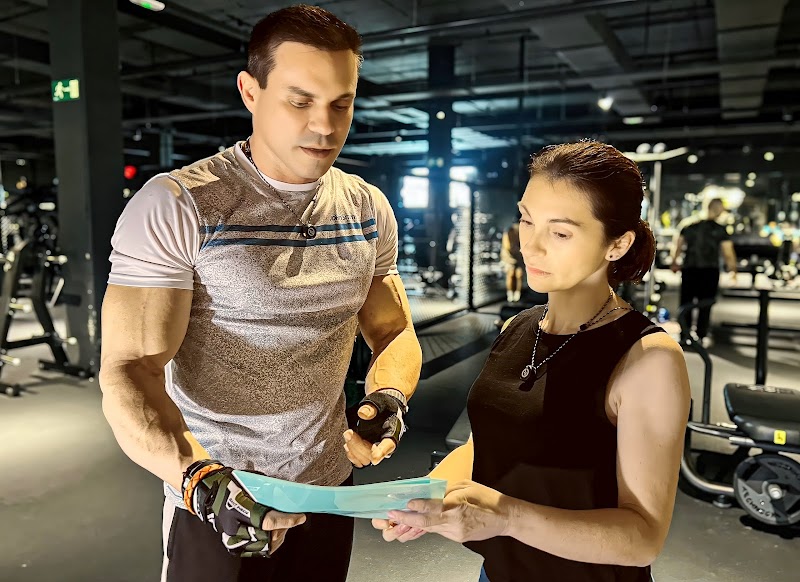 Imagen de Carlos del Pino Profitness | Entrenador personal Sevilla & Nutrición