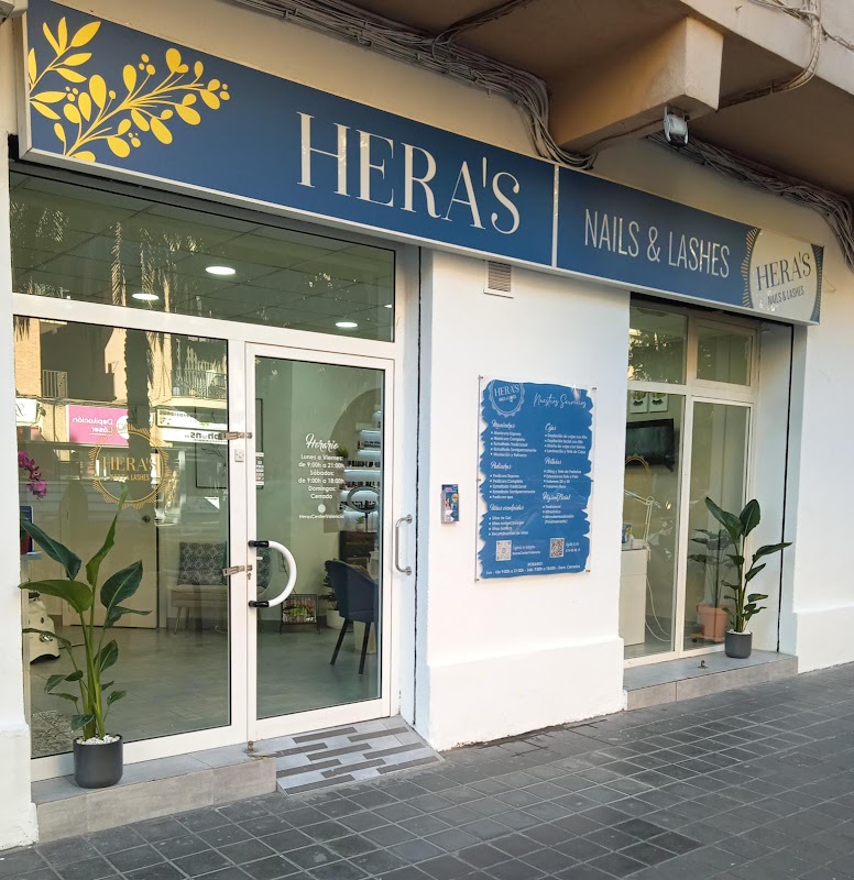 Imagen de HERA’S Nails & Lashes – Uñas, cejas y micropigmentación Valencia
