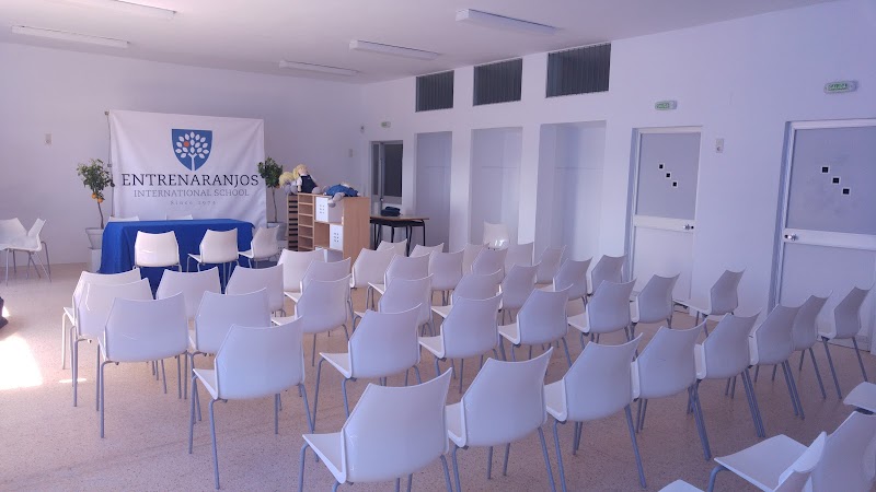 Imagen de Entrenaranjos International School