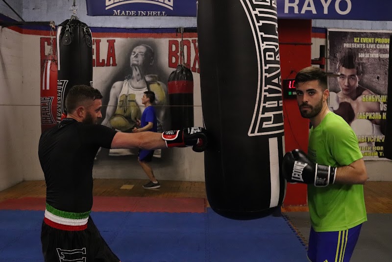 Imagen de Boxeo El Rayo – MMA, Muay-Thai, Defensa Personal